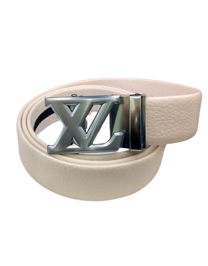 Cinturón Louis Vuitton Blanco con Hebilla Icónica Plateada