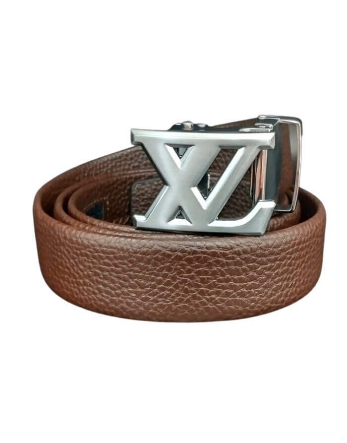 Cinturón Louis Vuitton Marrón con Hebilla Icónica Plateada